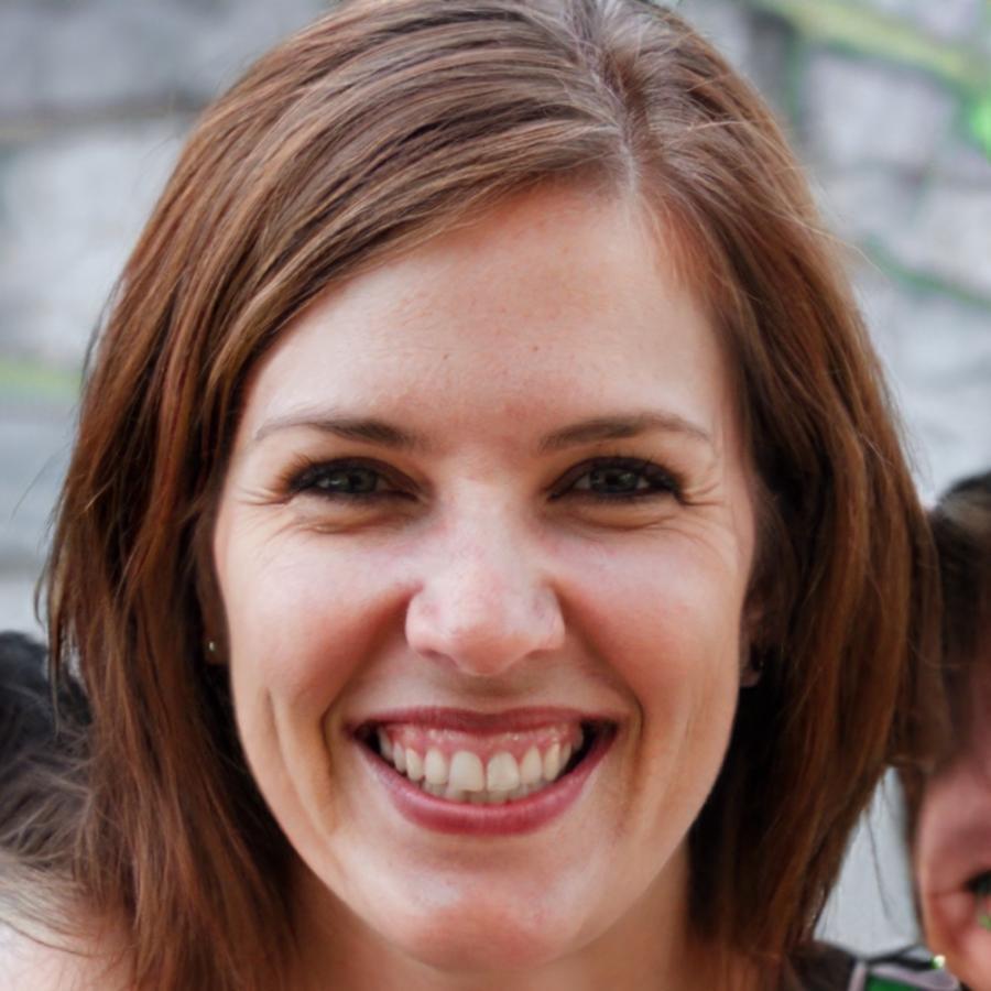 Dr. Klara Neumann - Expertin für Budgetpsychologie